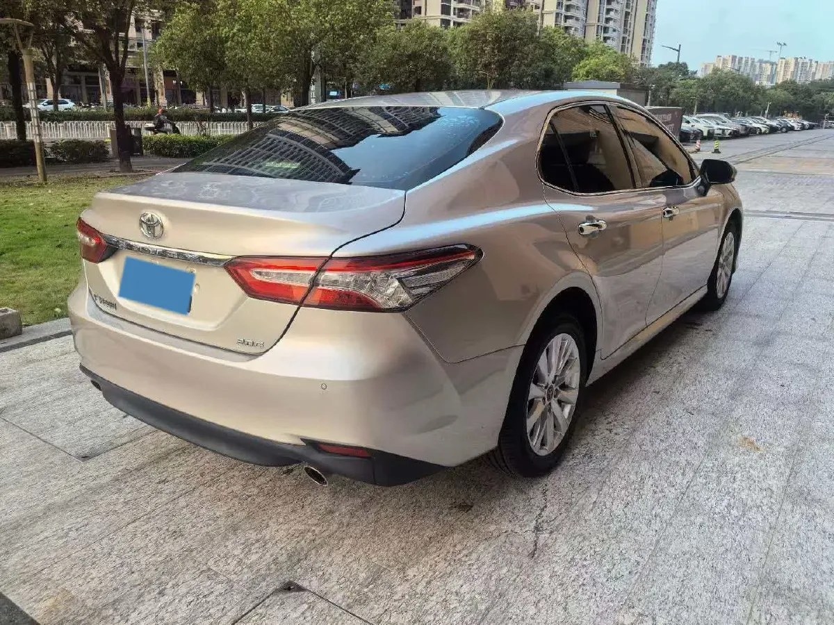 2019 Toyota Camry 2.5L 209HP L4 8AT,autocango,china used car exporter,china ev exporter,chinese used car exporter,chinese used ev exporter