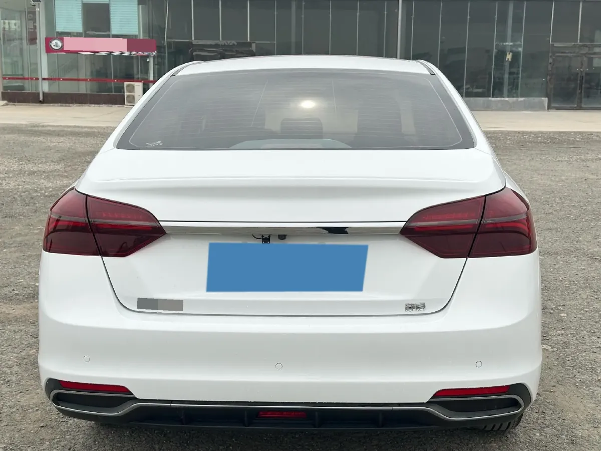 2021 BaoJun 530 1.5T 147HP L4 CVT,autocango,china used car exporter,china ev exporter,chinese used car exporter,chinese used ev exporter