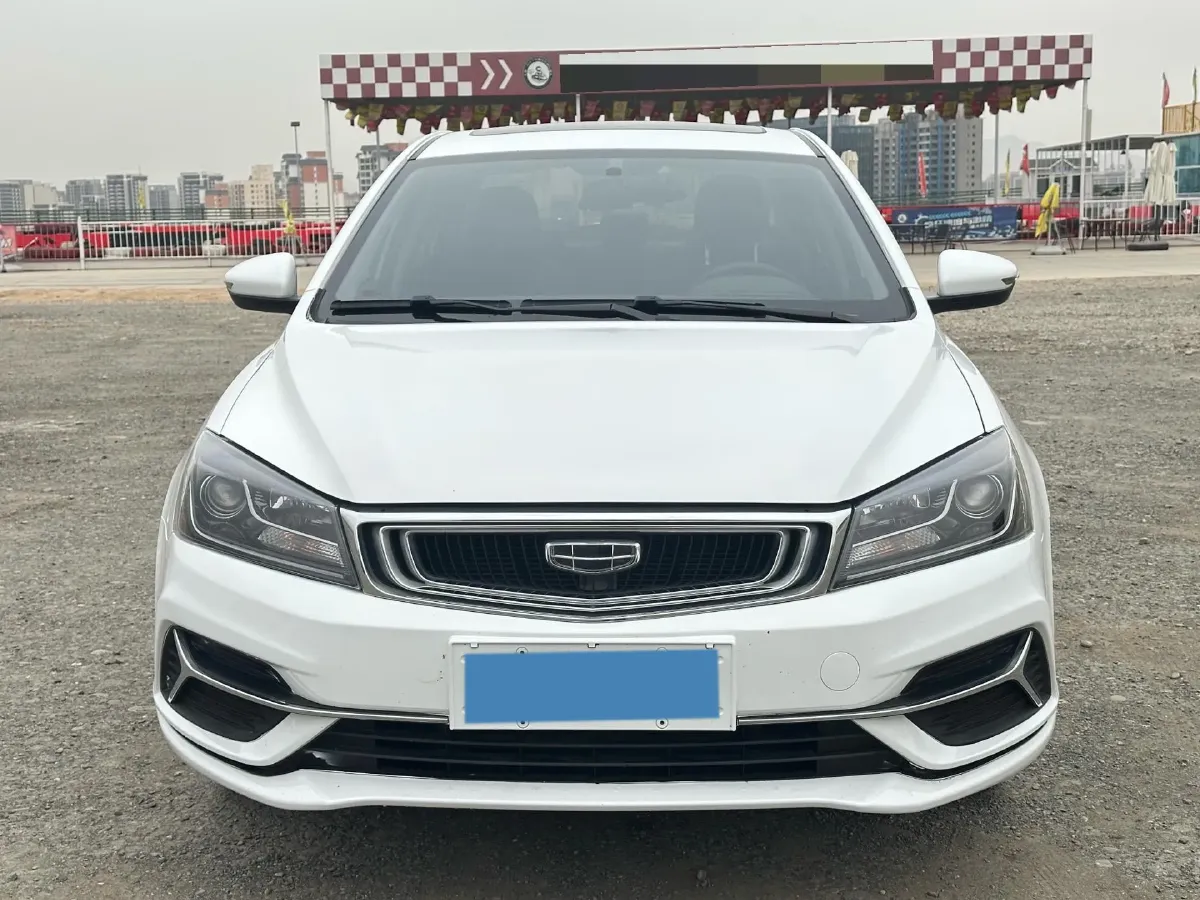 2021 BaoJun 530 1.5T 147HP L4 CVT,autocango,china used car exporter,china ev exporter,chinese used car exporter,chinese used ev exporter