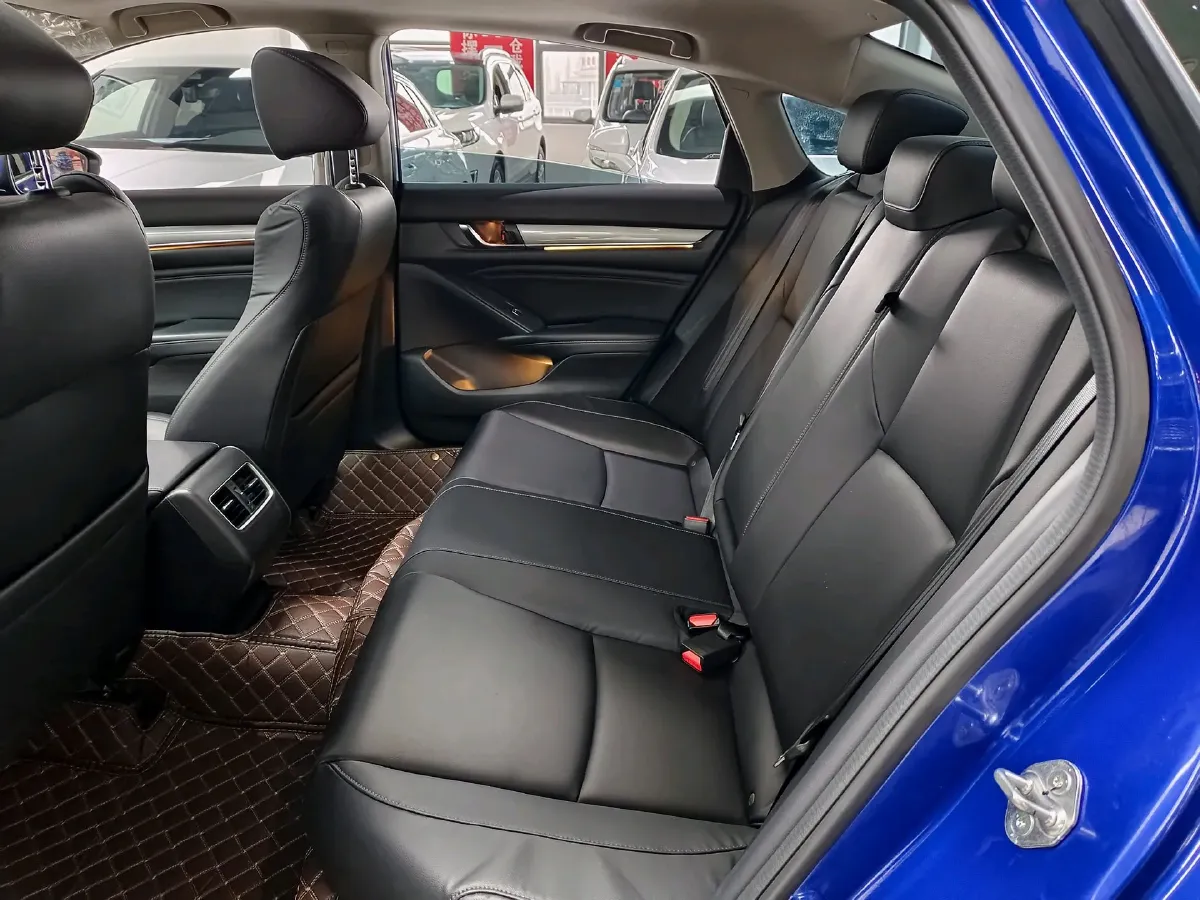 2020 ChangAn CS75 1.5T 156HP L4 PHEV 12.96KWH,autocango,china used car exporter,china ev exporter,chinese used car exporter,chinese used ev exporter