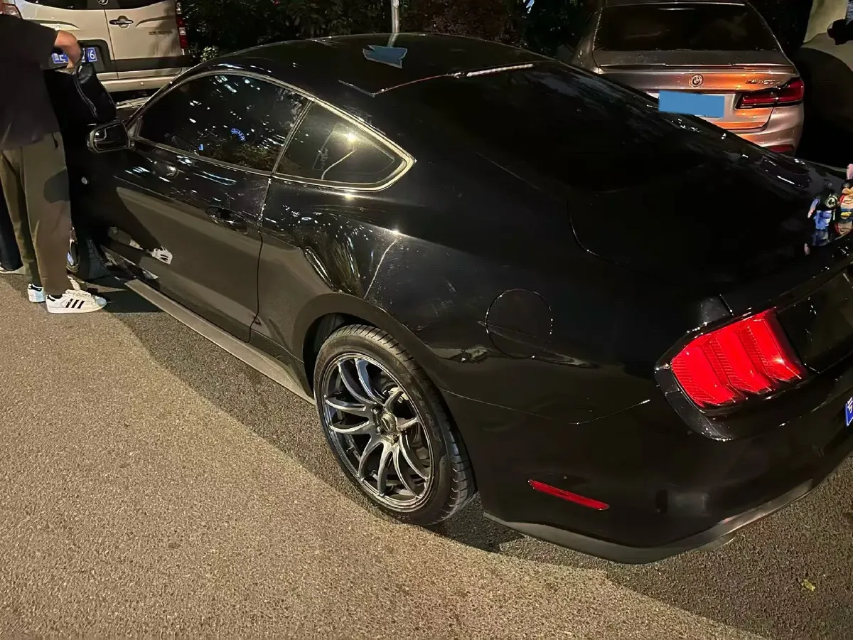 2018 Mitsubishi Pajero 3.0L 174HP V6 5AT,autocango,china used car exporter,china ev exporter,chinese used car exporter,chinese used ev exporter