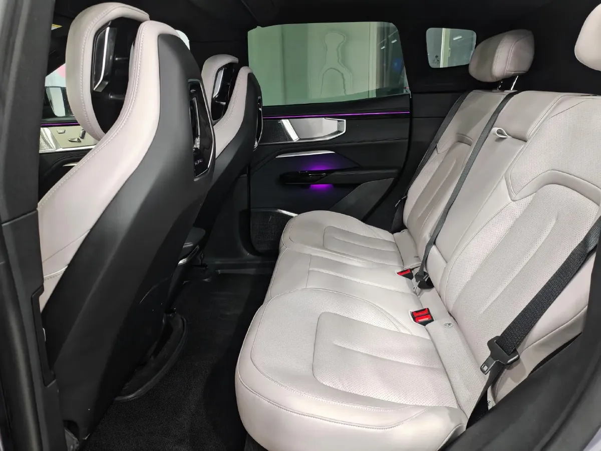 2023 HiPhi Y BEV 76.6KWH,autocango,china used car exporter,china ev exporter,chinese used car exporter,chinese used ev exporter