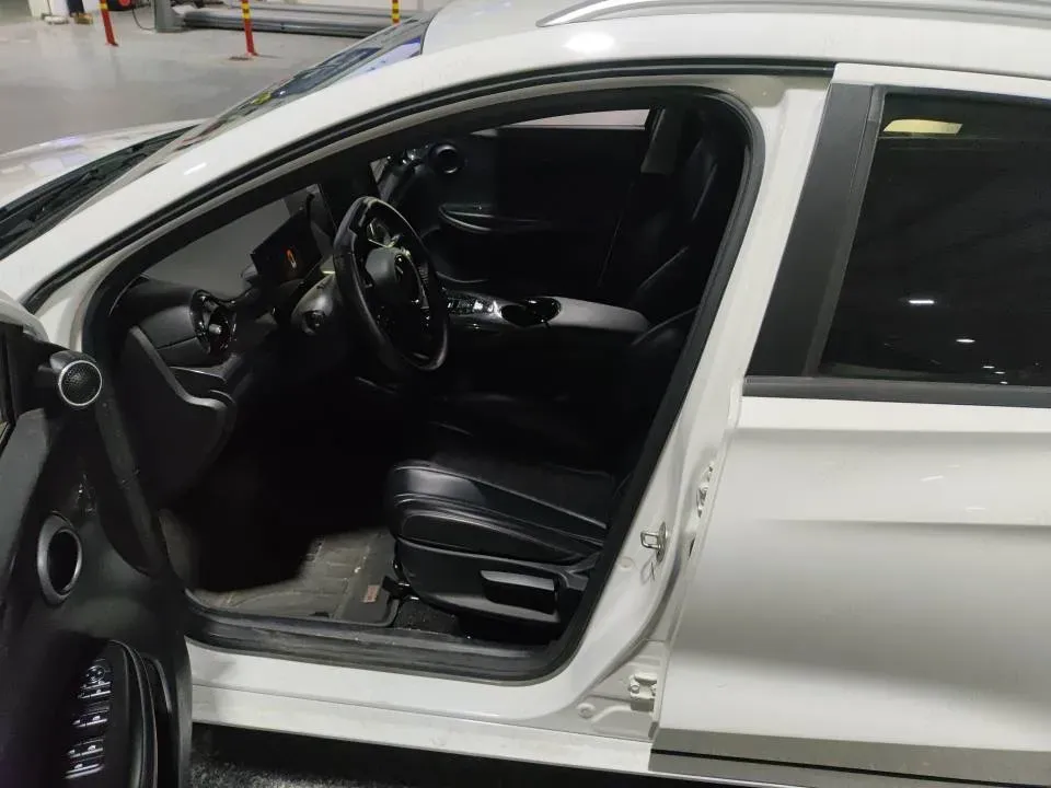 2023 BYD e2 BEV 43.2KWH,autocango,china used car exporter,china ev exporter,chinese used car exporter,chinese used ev exporter