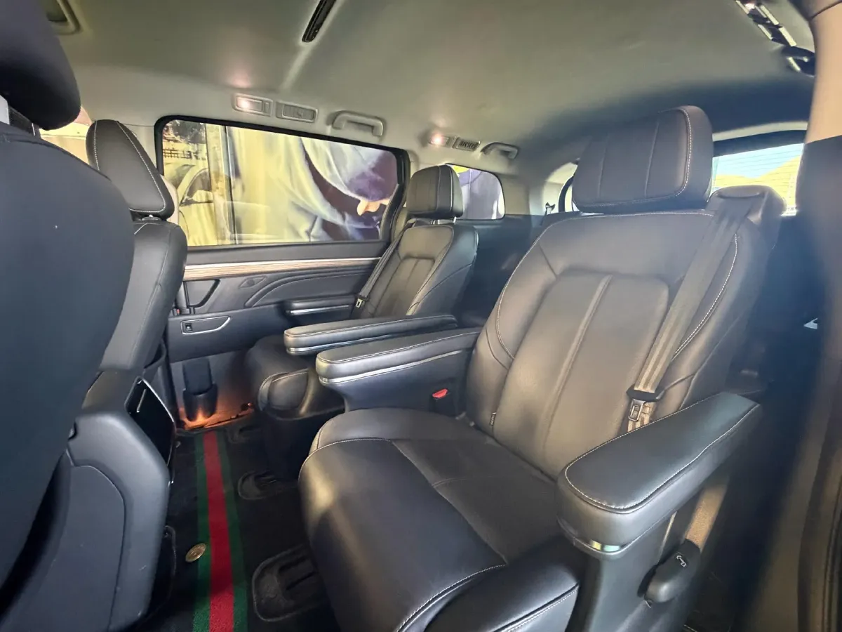 2021 GAC Trumpchi M8 2.0T 252HP L4 8AT,autocango,china used car exporter,china ev exporter,chinese used car exporter,chinese used ev exporter