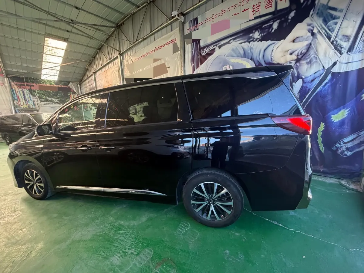 2021 GAC Trumpchi M8 2.0T 252HP L4 8AT,autocango,china used car exporter,china ev exporter,chinese used car exporter,chinese used ev exporter
