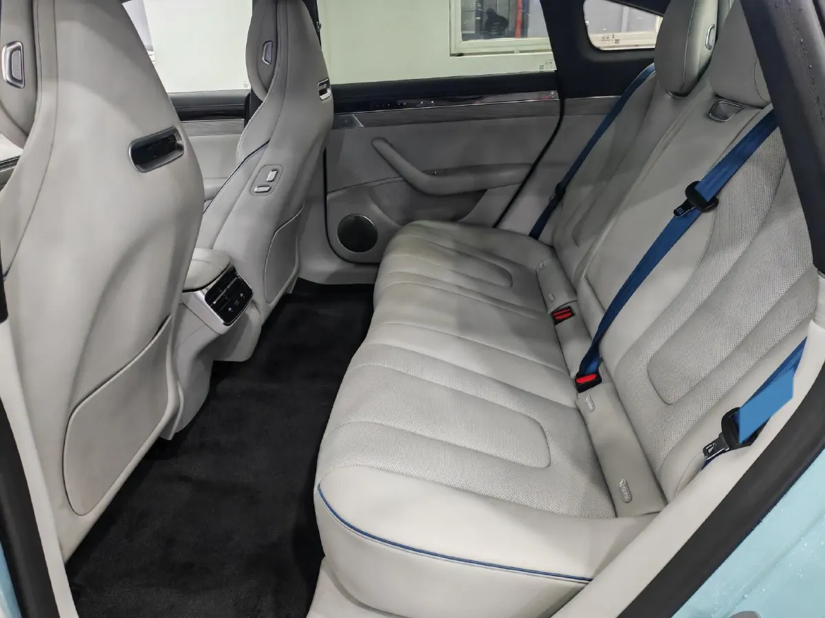 2026 Luxeed S7 BEV,autocango,china used car exporter,china ev exporter,chinese used car exporter,chinese used ev exporter