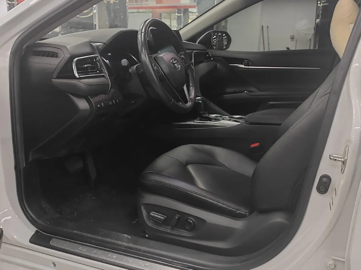 2021 Toyota Camry 2.0L 178HP L4 CVT,autocango,china used car exporter,china ev exporter,chinese used car exporter,chinese used ev exporter