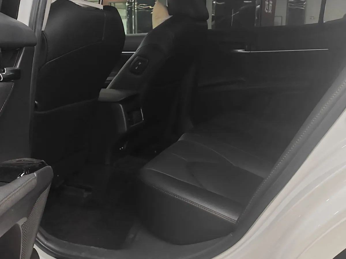 2021 Toyota Camry 2.0L 178HP L4 CVT,autocango,china used car exporter,china ev exporter,chinese used car exporter,chinese used ev exporter