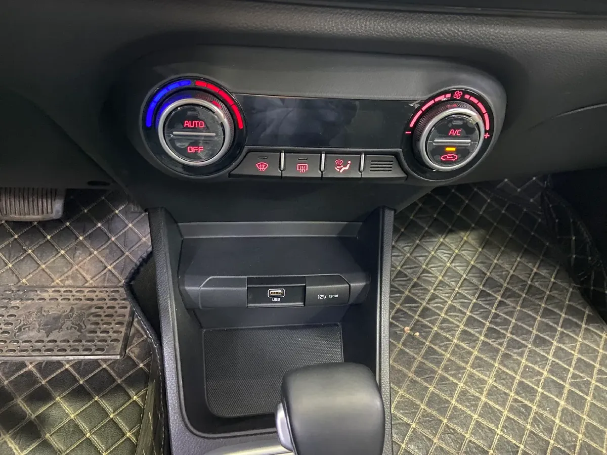 2021 Kia KX1 1.4L 100HP L4 CVT,autocango,china used car exporter,china ev exporter,chinese used car exporter,chinese used ev exporter