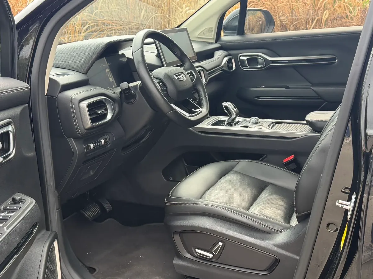 2020 Geely Okavango 1.8T 184HP L4 7DCT,autocango,china used car exporter,china ev exporter,chinese used car exporter,chinese used ev exporter