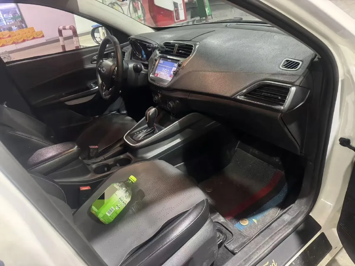 2019 Ford Escort 1.5L 122HP L3 6AT,autocango,china used car exporter,china ev exporter,chinese used car exporter,chinese used ev exporter