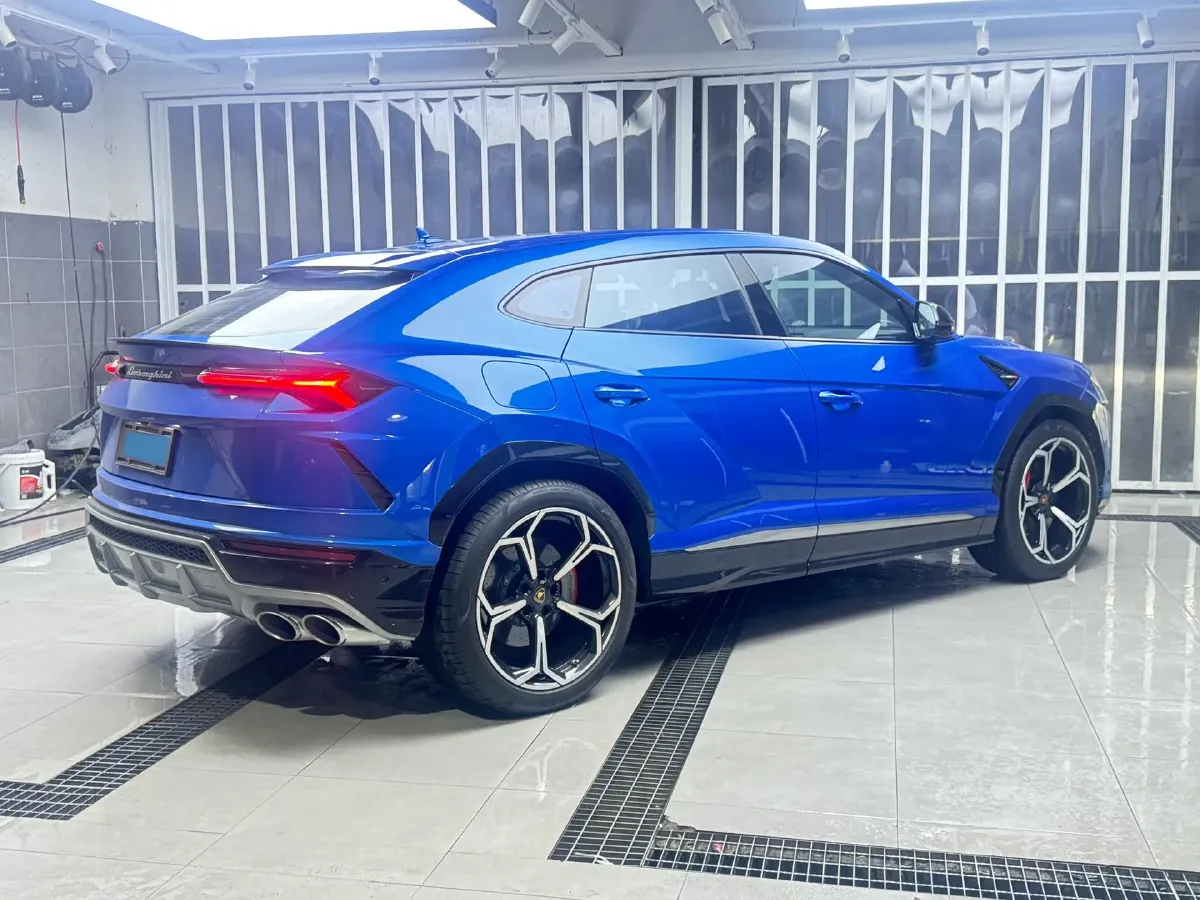 2021 Lamborghini Urus 4.0T 641HP V8 8AT,autocango,china used car exporter,china ev exporter,chinese used car exporter,chinese used ev exporter