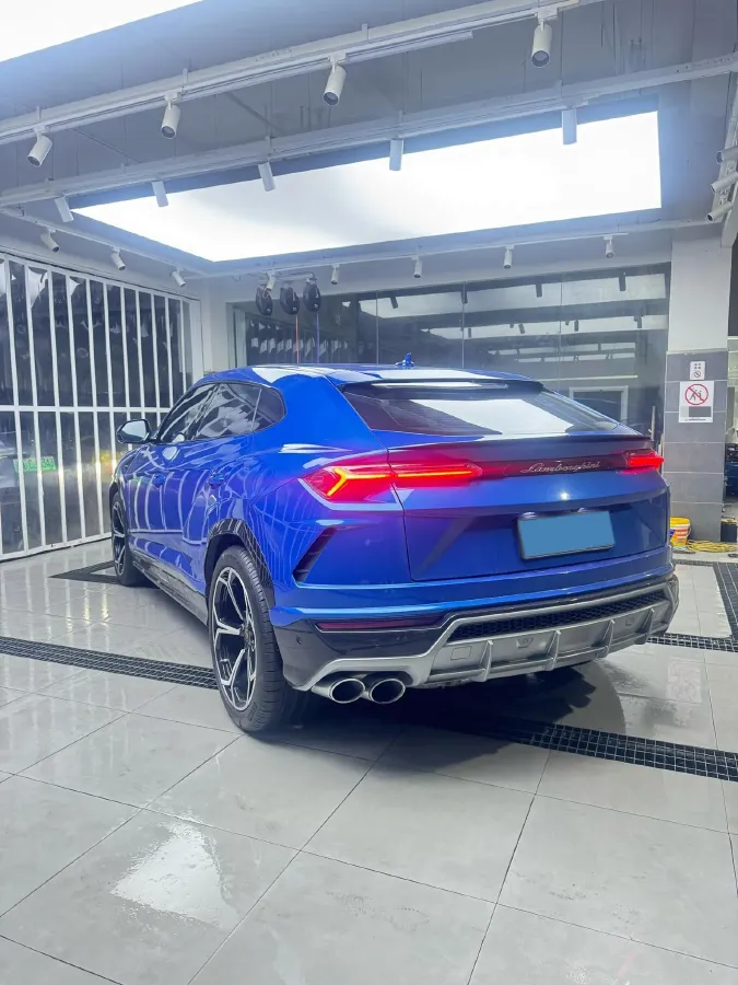 2021 Lamborghini Urus 4.0T 641HP V8 8AT,autocango,china used car exporter,china ev exporter,chinese used car exporter,chinese used ev exporter
