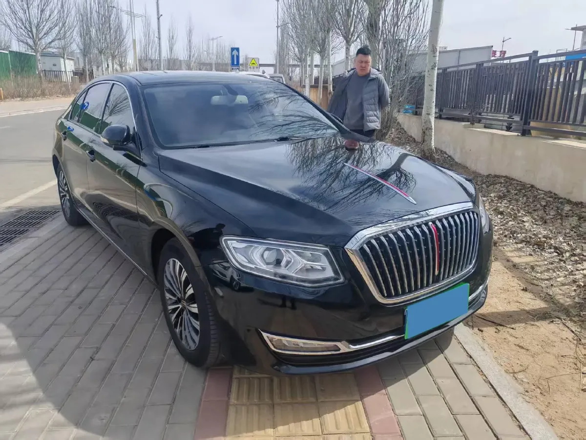 2021 HongQi H7 1.8T 188HP L4 6AT,autocango,china used car exporter,china ev exporter,chinese used car exporter,chinese used ev exporter