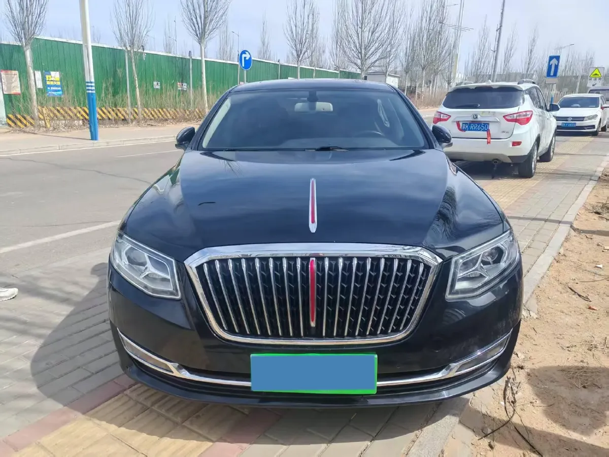 2021 HongQi H7 1.8T 188HP L4 6AT,autocango,china used car exporter,china ev exporter,chinese used car exporter,chinese used ev exporter