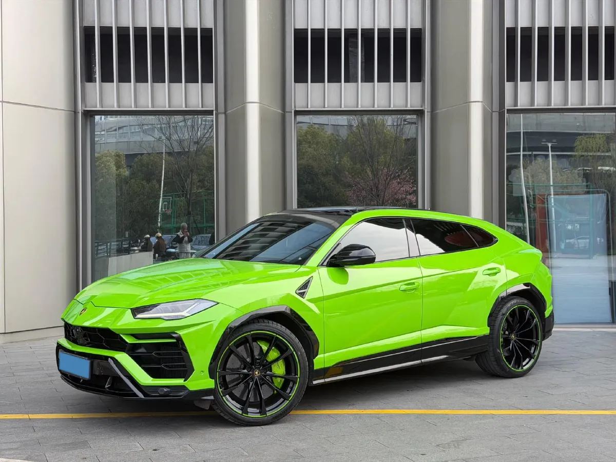 2021 Lamborghini Urus 4.0T 641HP V8 8AT,autocango,china used car exporter,china ev exporter,chinese used car exporter,chinese used ev exporter