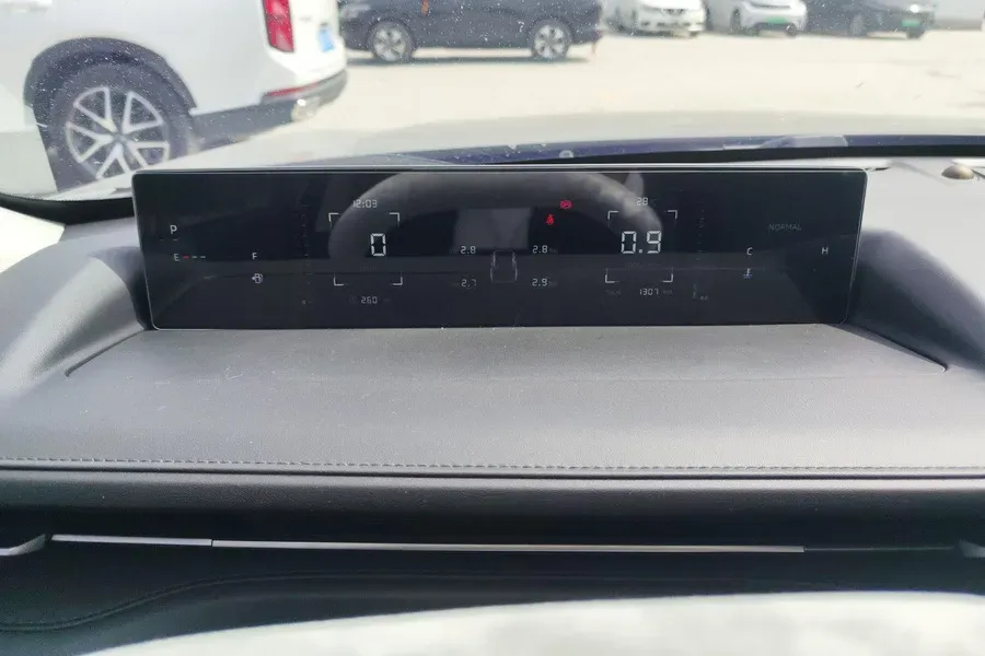 2025 ChangAn UNI-V 1.5T 192HP L4 7DCT,autocango,china used car exporter,china ev exporter,chinese used car exporter,chinese used ev exporter