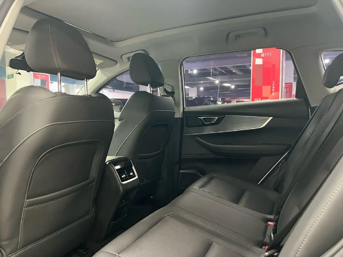 2021 Chery Tiggo 7 Plus 1.5T 156HP L4 CVT,autocango,china used car exporter,china ev exporter,chinese used car exporter,chinese used ev exporter