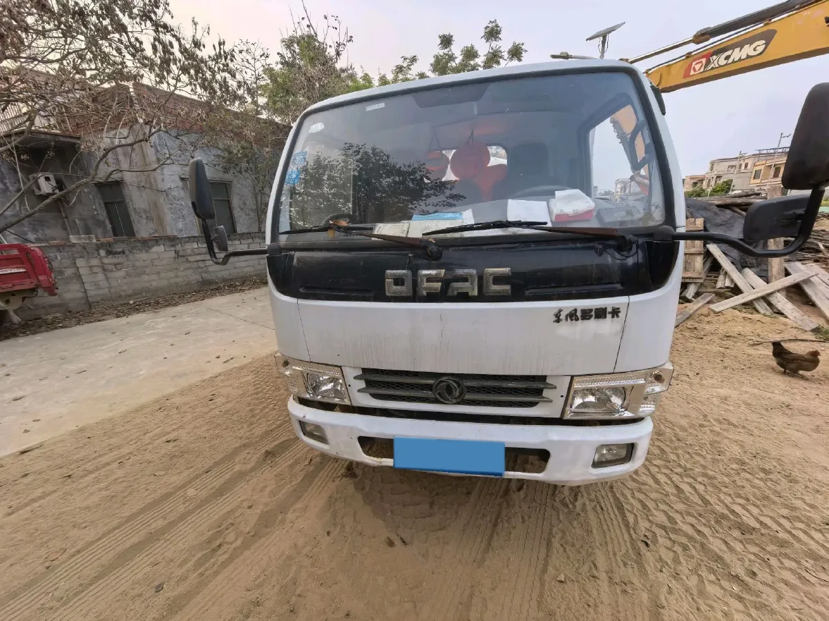 2025 Dongfeng Duolika D6 2.5L 170HP L4 6MT,autocango,china used car exporter,china ev exporter,chinese used car exporter,chinese used ev exporter