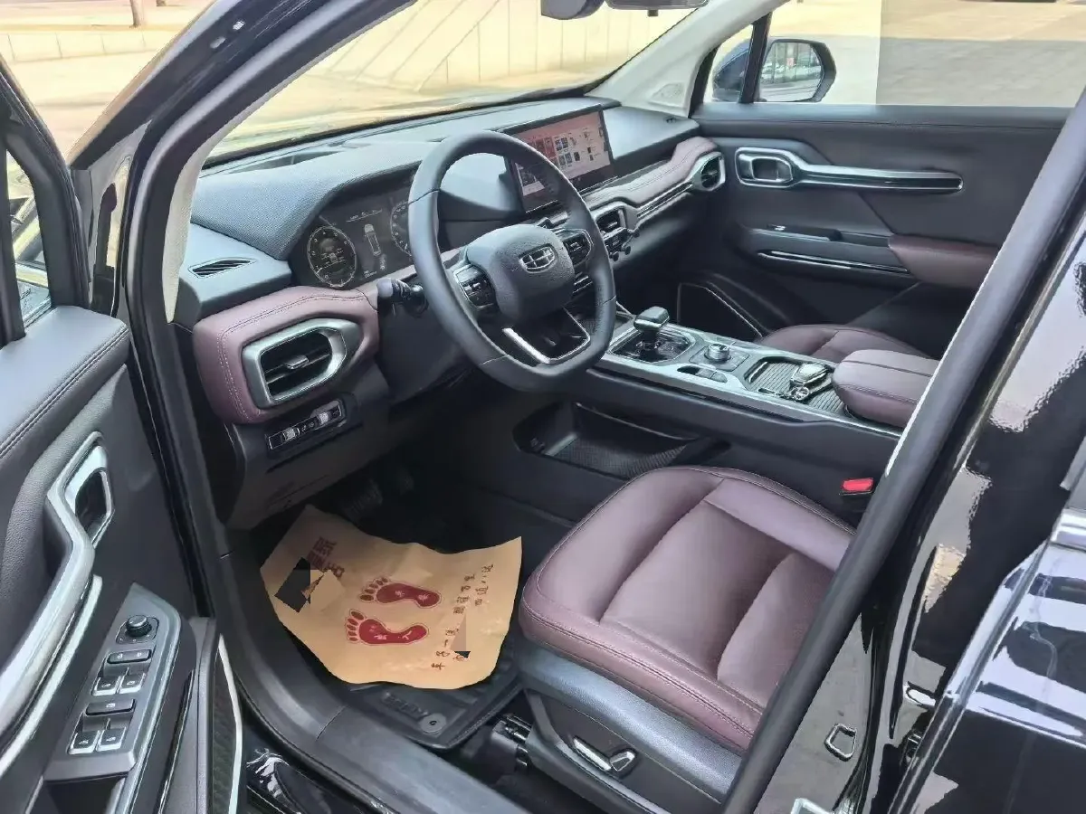 2022 Geely Okavango 1.8T 184HP L4 7DCT,autocango,china used car exporter,china ev exporter,chinese used car exporter,chinese used ev exporter