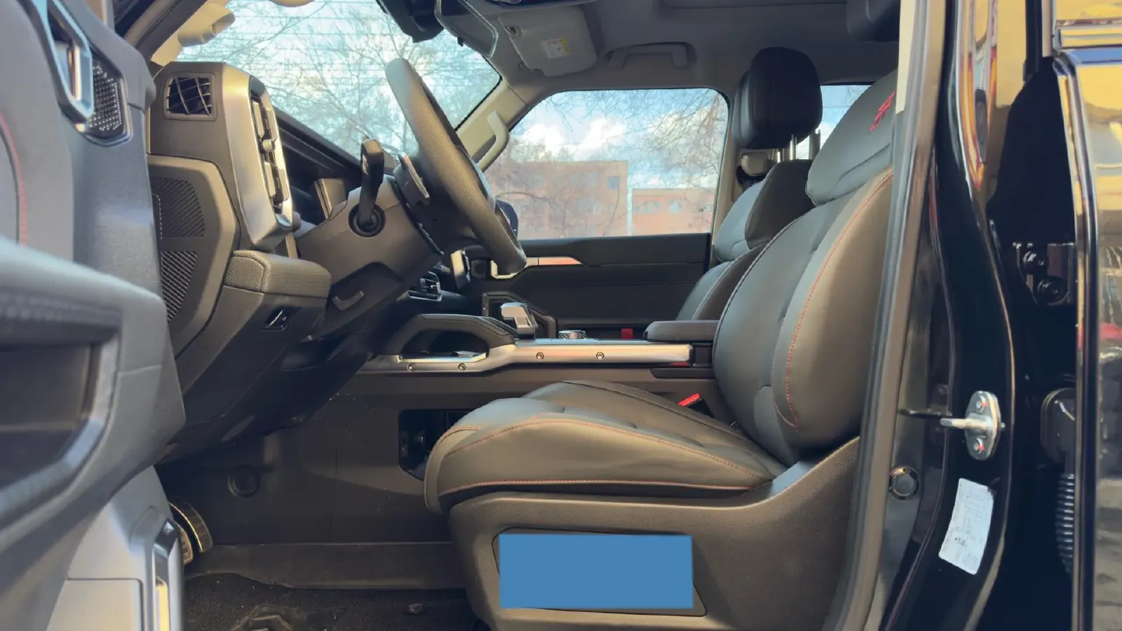 2023 Jetour Traveller 2.0T 254HP L4 8AT,autocango,china used car exporter,china ev exporter,chinese used car exporter,chinese used ev exporter