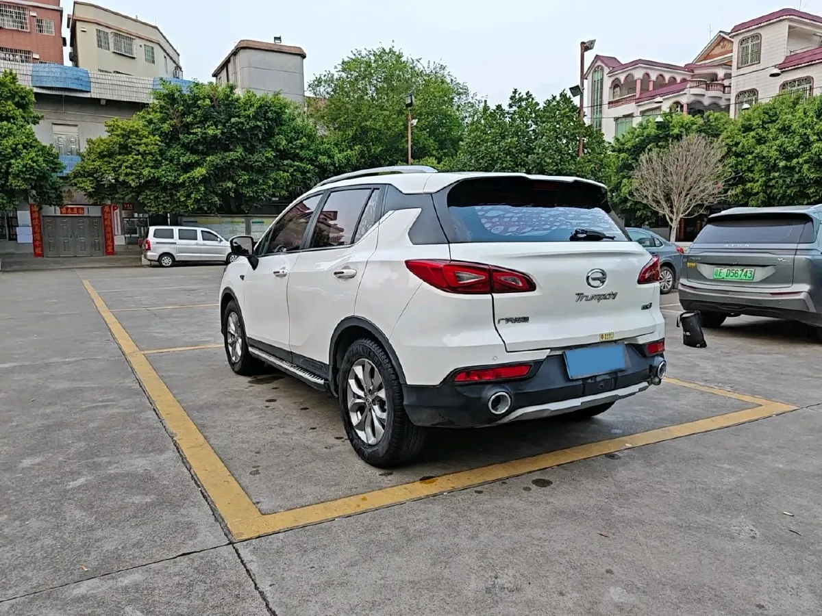 2017 GAC Trumpchi GS3 1.5L 114HP L4 5MT,autocango,china used car exporter,china ev exporter,chinese used car exporter,chinese used ev exporter