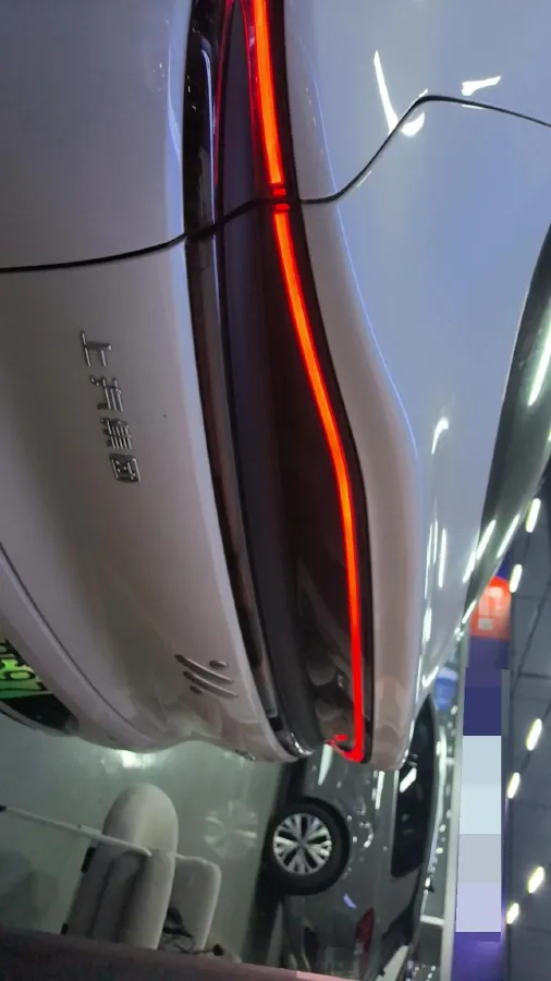 2025 IM LS6 BEV 83KWH,autocango,china used car exporter,china ev exporter,chinese used car exporter,chinese used ev exporter