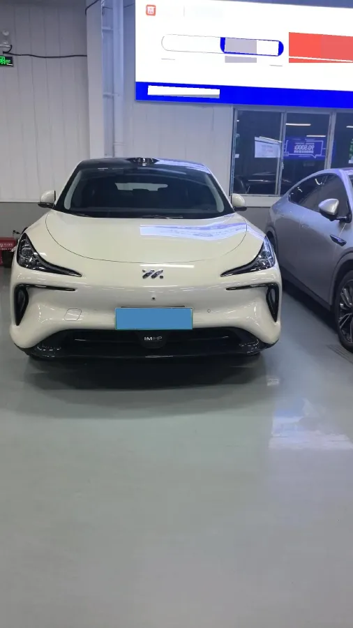 2025 IM LS6 BEV 83KWH,autocango,china used car exporter,china ev exporter,chinese used car exporter,chinese used ev exporter