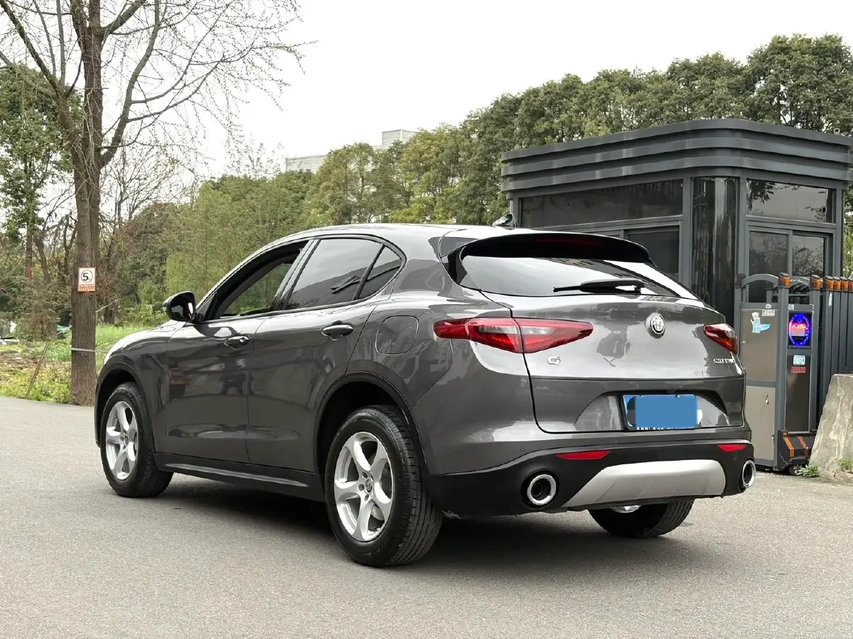 2017 Lexus NX 2.0T 238HP L4 6AT,autocango,china used car exporter,china ev exporter,chinese used car exporter,chinese used ev exporter