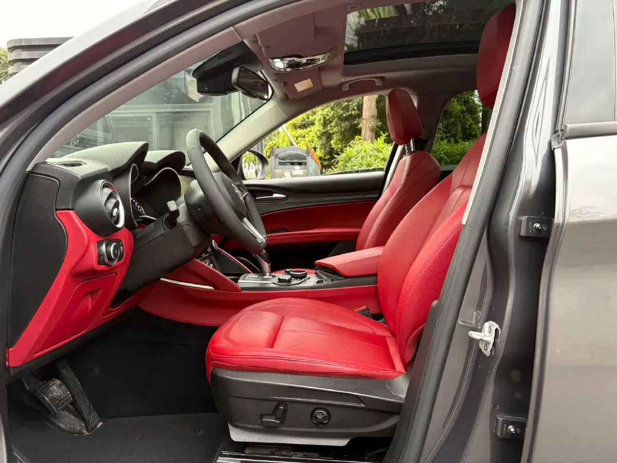 2017 Lexus NX 2.0T 238HP L4 6AT,autocango,china used car exporter,china ev exporter,chinese used car exporter,chinese used ev exporter