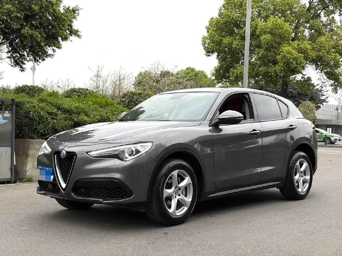 2017 Lexus NX 2.0T 238HP L4 6AT,autocango,china used car exporter,china ev exporter,chinese used car exporter,chinese used ev exporter