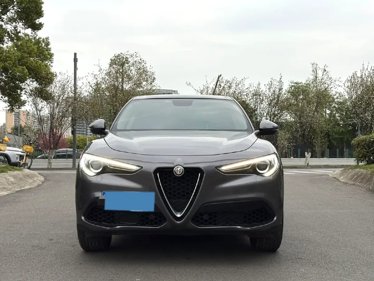 2017 Lexus NX 2.0T 238HP L4 6AT,autocango,china used car exporter,china ev exporter,chinese used car exporter,chinese used ev exporter