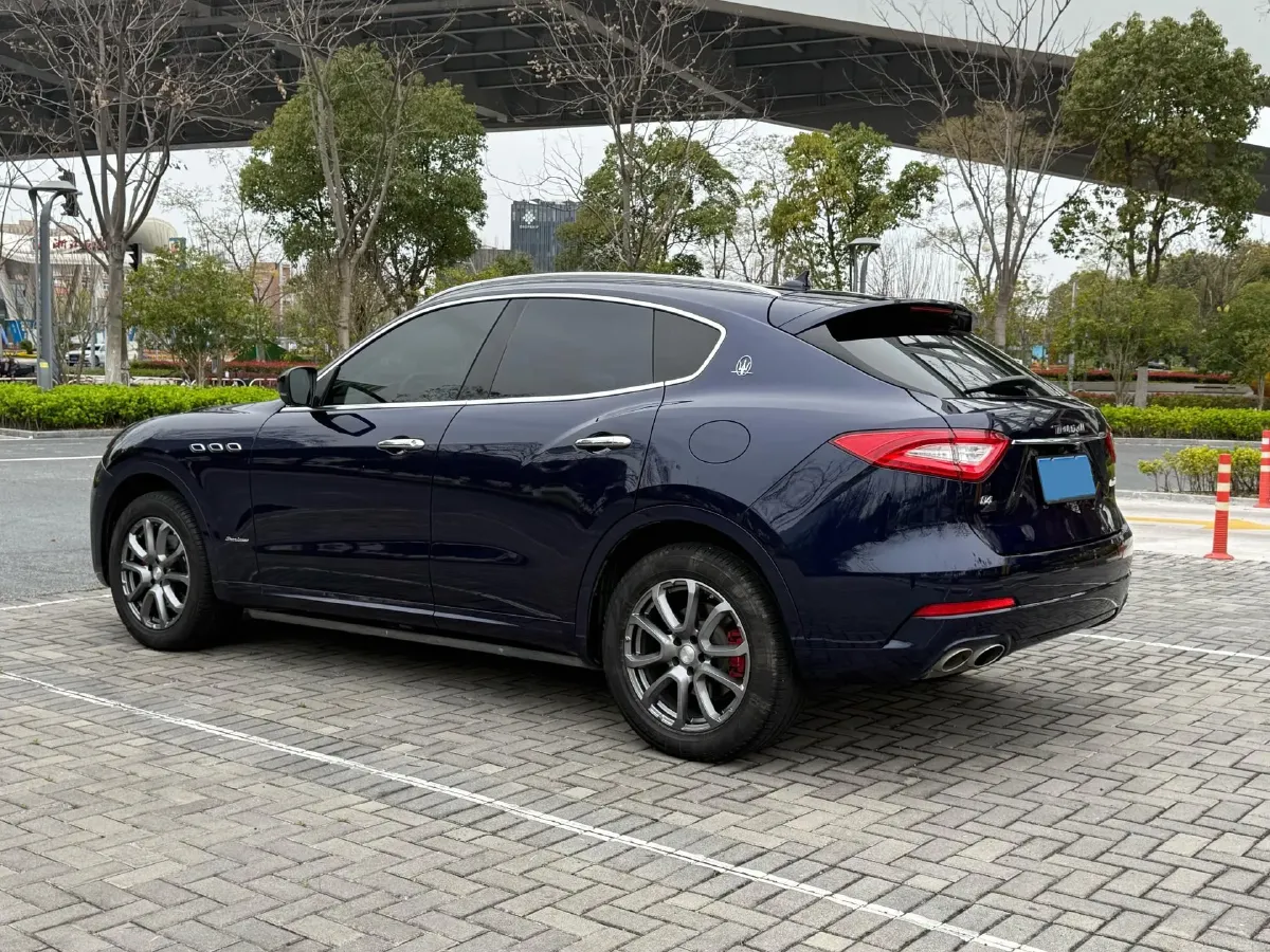 2019 Maserati Levante 3.0T 350HP V6 8AT,autocango,china used car exporter,china ev exporter,chinese used car exporter,chinese used ev exporter
