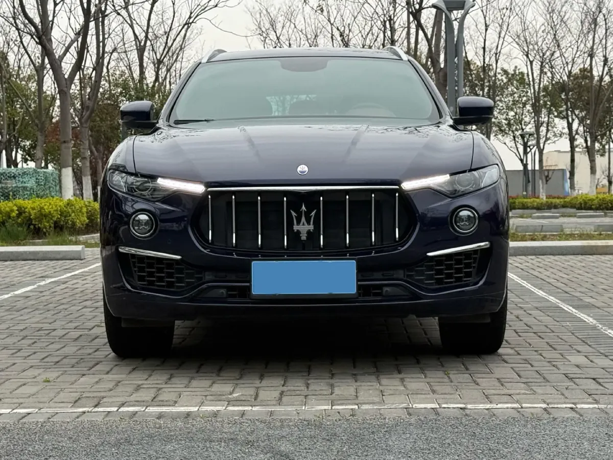 2019 Maserati Levante 3.0T 350HP V6 8AT,autocango,china used car exporter,china ev exporter,chinese used car exporter,chinese used ev exporter