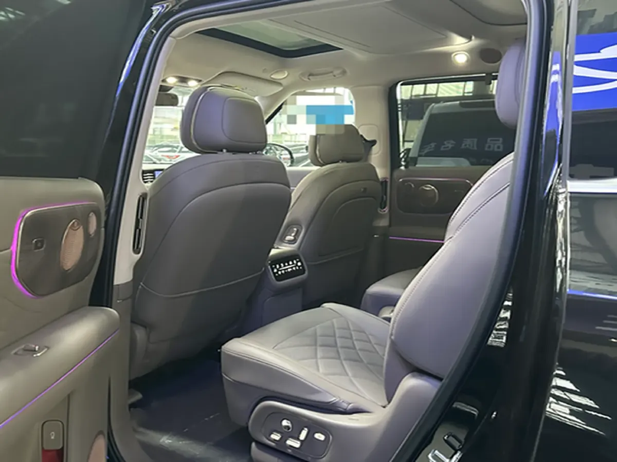 2026 IM LS9 REEV 155HP REEV,autocango,china used car exporter,china ev exporter,chinese used car exporter,chinese used ev exporter