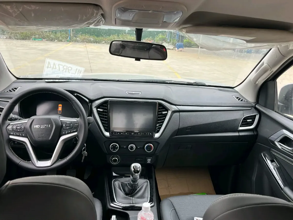 2025 Isuzu LingTuo 2.5T 150HP L4 8AT,autocango,china used car exporter,china ev exporter,chinese used car exporter,chinese used ev exporter