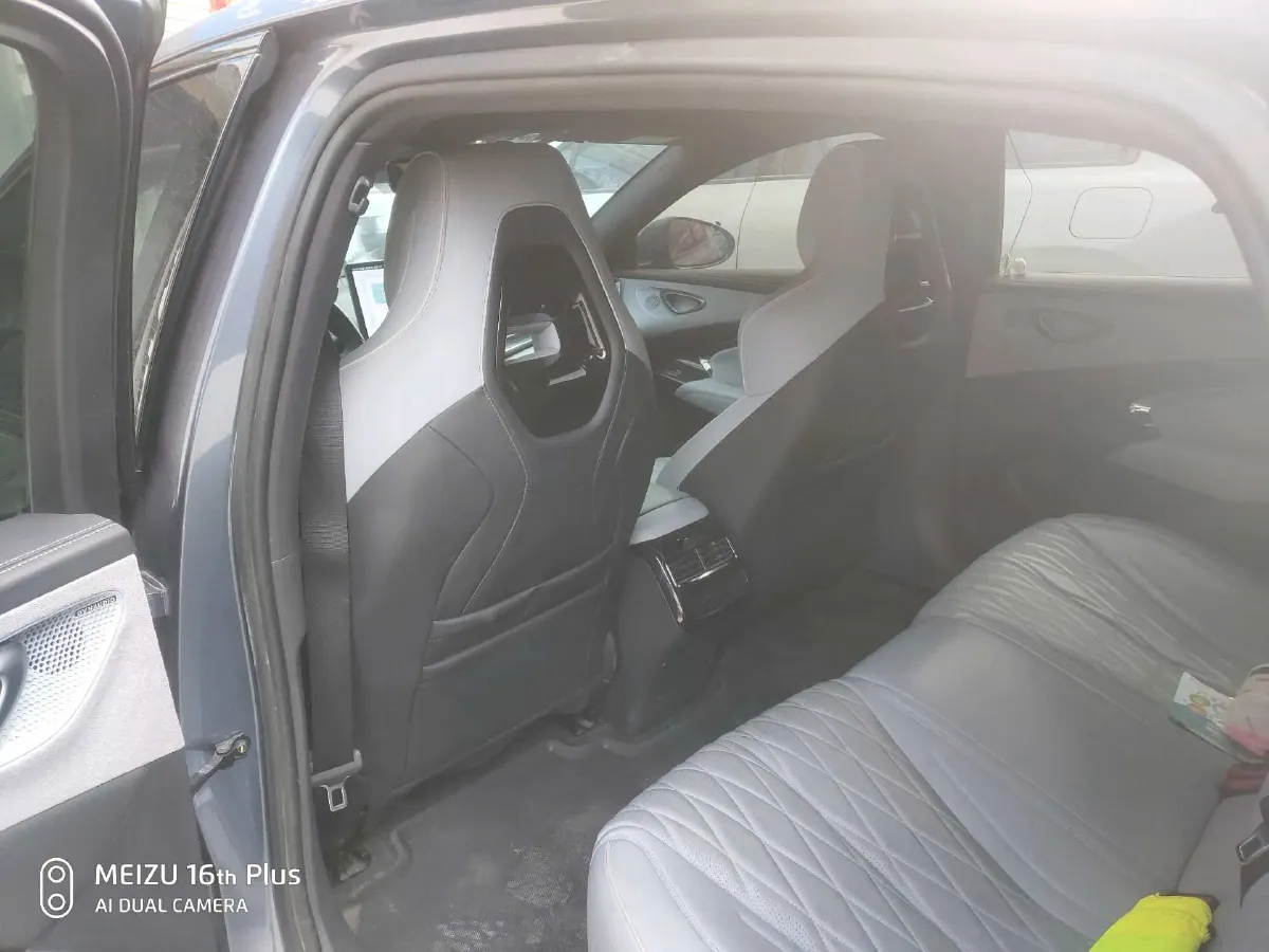 2022 AITO AITO M5 Range Extended 125HP REEV 40KWH,autocango,china used car exporter,china ev exporter,chinese used car exporter,chinese used ev exporter