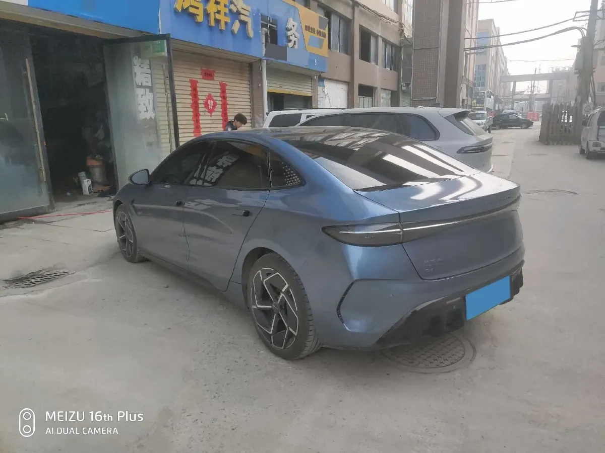 2022 AITO AITO M5 Range Extended 125HP REEV 40KWH,autocango,china used car exporter,china ev exporter,chinese used car exporter,chinese used ev exporter