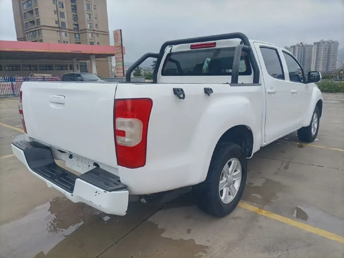 2024 Isuzu Jim 2.8T 120HP L4 5MT,autocango,china used car exporter,china ev exporter,chinese used car exporter,chinese used ev exporter