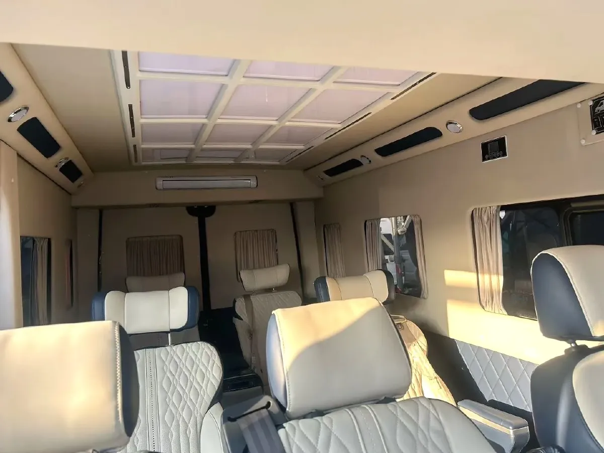 2023 MAXUS XinTu V70 2.0T 125HP L4 6MT,autocango,china used car exporter,china ev exporter,chinese used car exporter,chinese used ev exporter