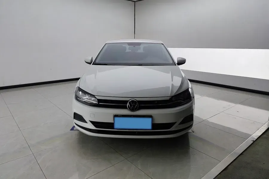 2023 Volkswagen Polo 1.5L 110HP L4 6AT,autocango,china used car exporter,china ev exporter,chinese used car exporter,chinese used ev exporter