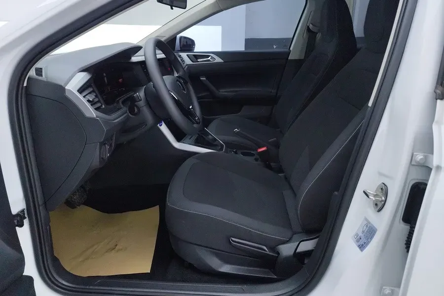 2023 Volkswagen Polo 1.5L 110HP L4 6AT,autocango,china used car exporter,china ev exporter,chinese used car exporter,chinese used ev exporter