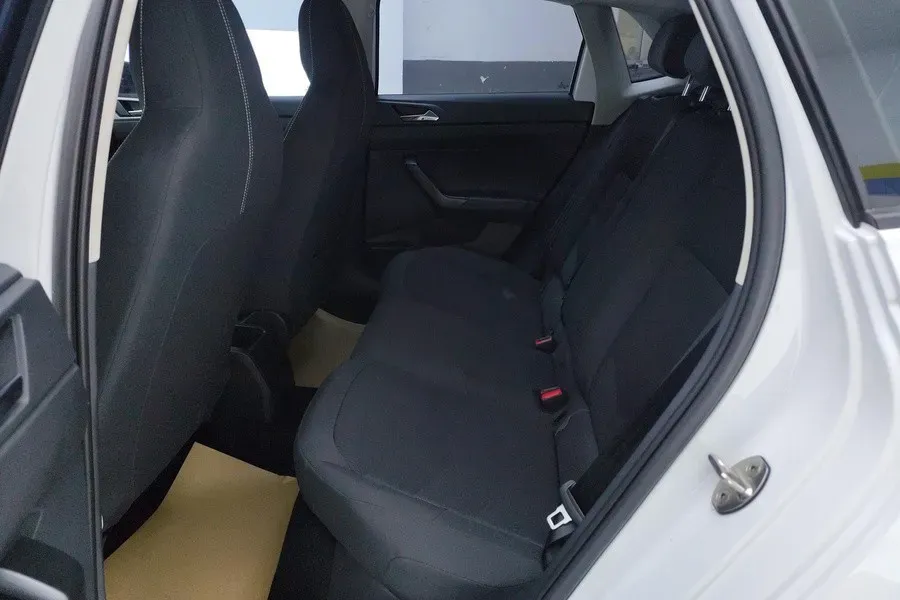 2023 Volkswagen Polo 1.5L 110HP L4 6AT,autocango,china used car exporter,china ev exporter,chinese used car exporter,chinese used ev exporter