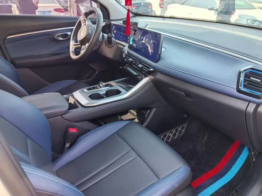 2023 GAC Trumpchi GS3 1.5T 177HP L4 7DCT,autocango,china used car exporter,china ev exporter,chinese used car exporter,chinese used ev exporter