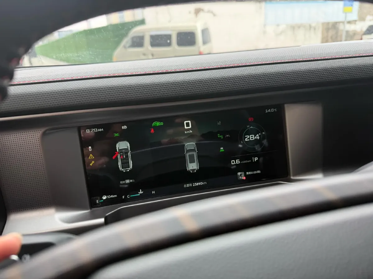 2023 Jetour Traveller 2.0T 254HP L4 7DCT,autocango,china used car exporter,china ev exporter,chinese used car exporter,chinese used ev exporter