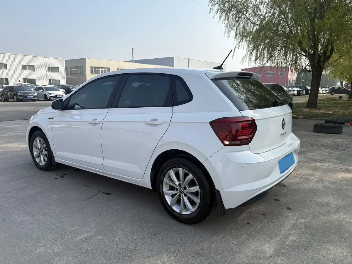 2023 Volkswagen Polo 1.5L 113HP L4 6AT,autocango,china used car exporter,china ev exporter,chinese used car exporter,chinese used ev exporter