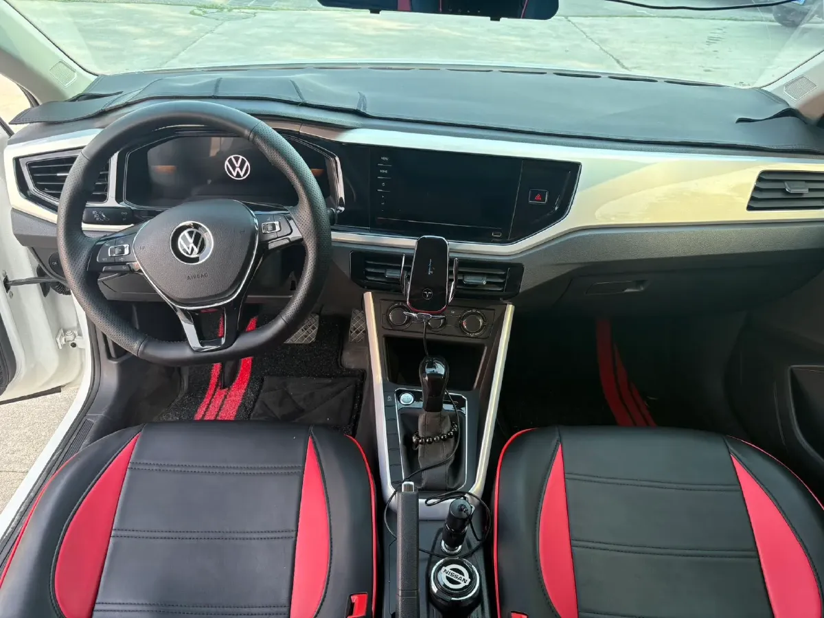 2023 Volkswagen Polo 1.5L 113HP L4 6AT,autocango,china used car exporter,china ev exporter,chinese used car exporter,chinese used ev exporter