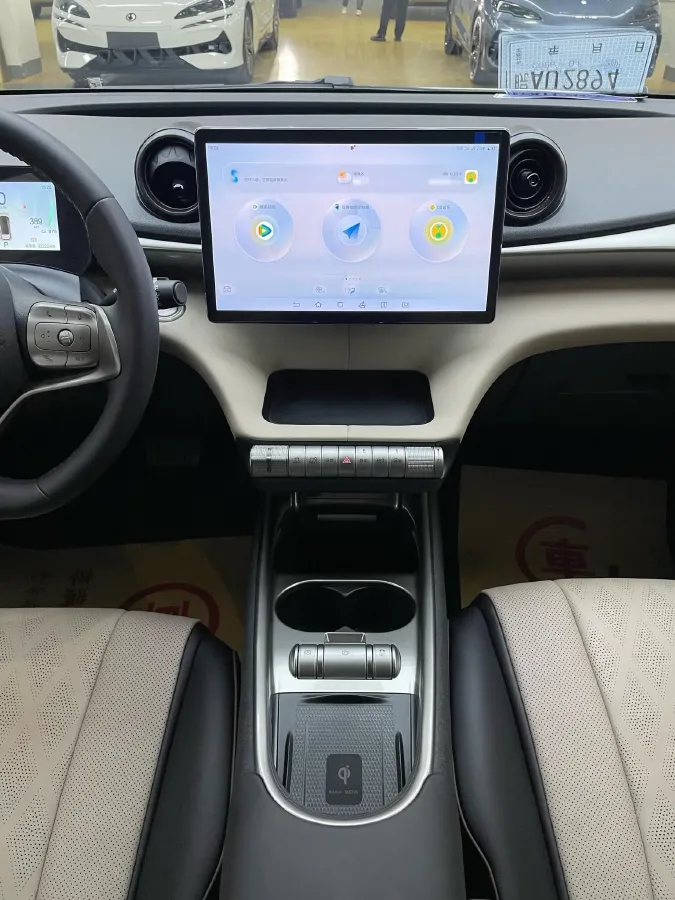 2024 BYD Dolphin BEV 44.928KWH,autocango,china used car exporter,china ev exporter,chinese used car exporter,chinese used ev exporter