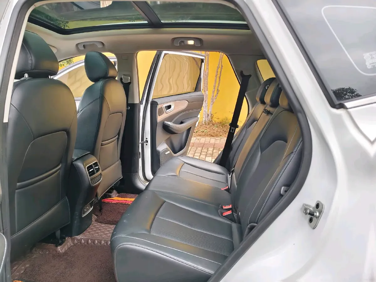 2020 Roewe RX5 1.5T 173HP L4 7DCT,autocango,china used car exporter,china ev exporter,chinese used car exporter,chinese used ev exporter