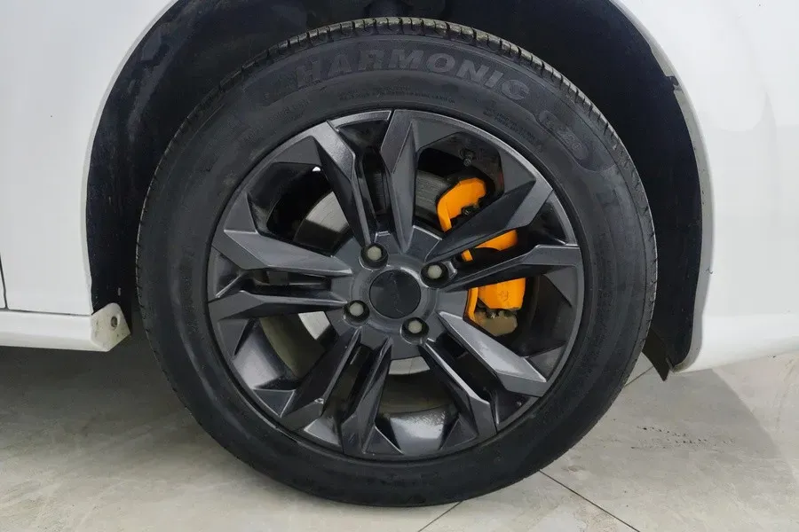 2023 DongFeng Aeolus YiXuan 1.5L 125HP L4 6DCT,autocango,china used car exporter,china ev exporter,chinese used car exporter,chinese used ev exporter